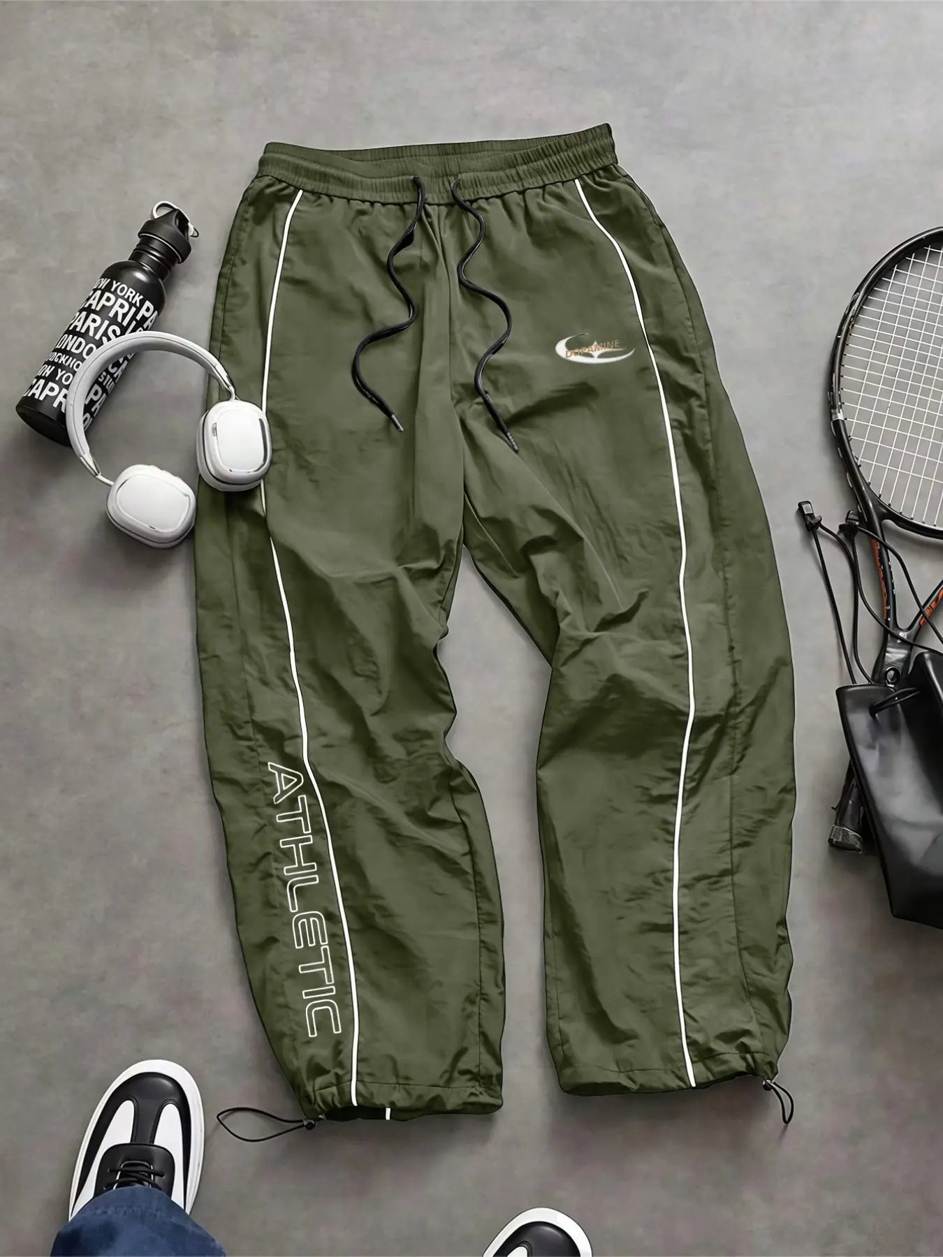 Men's Lightweight Casual Sporty Long Pants with Elastic Cuffs and Fashionable Print, Ideal for Everyday Wear