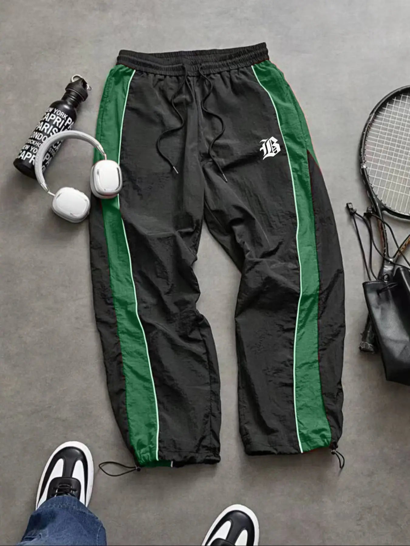 Men's Lightweight Casual Sporty Long Pants with Elastic Cuffs and Fashionable Print, Ideal for Everyday Wear