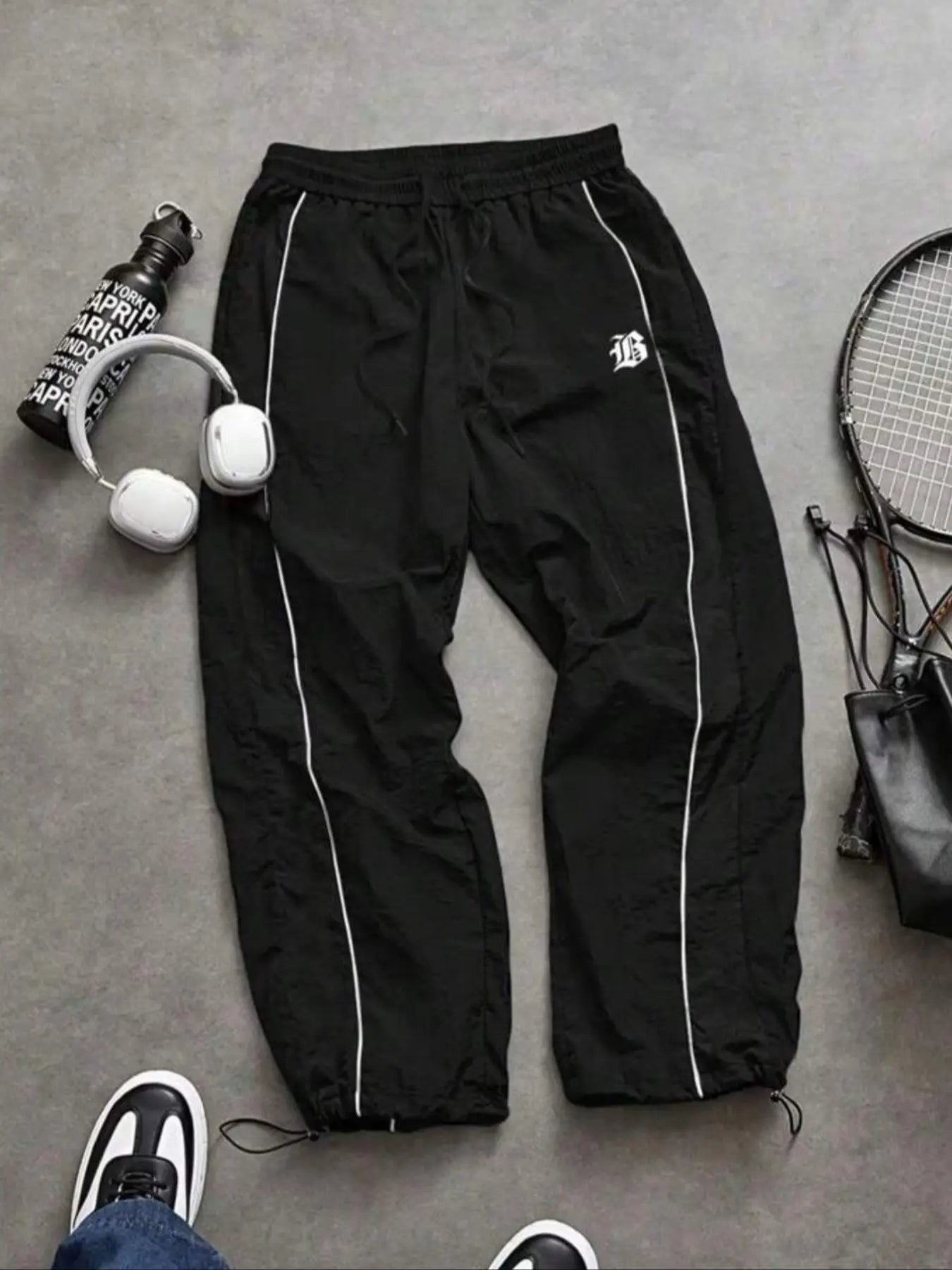 Men's Lightweight Casual Sporty Long Pants with Elastic Cuffs and Fashionable Print, Ideal for Everyday Wear