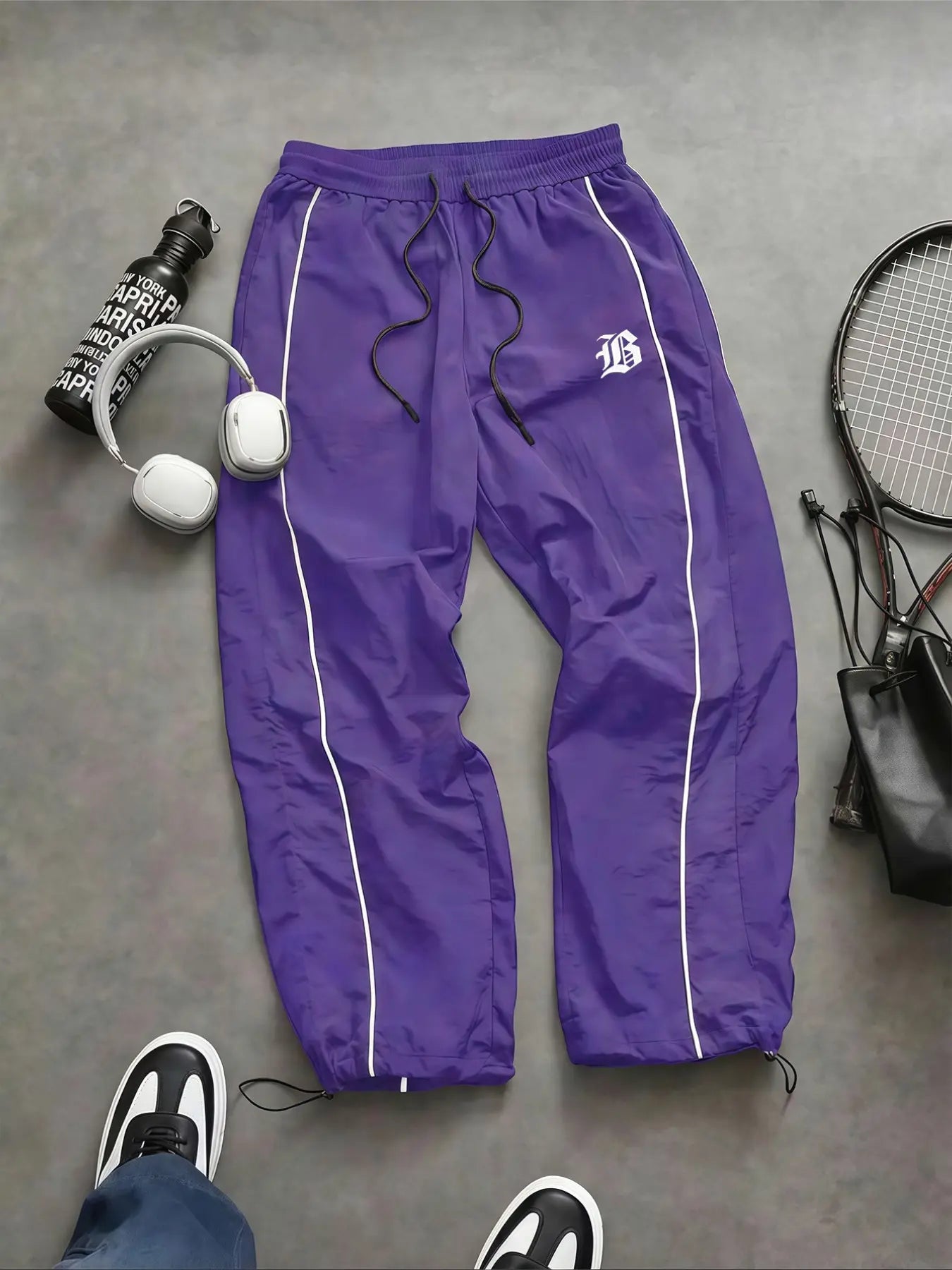 Men's Lightweight Casual Sporty Long Pants with Elastic Cuffs and Fashionable Print, Ideal for Everyday Wear